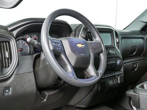 Used 2025 Chevrolet Silverado 1500 Custom w/ Turbomax Blackout Package AWD/4WD image 11