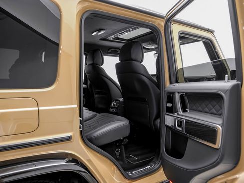 Used 2026 Mercedes-Benz G 63 AMG 4MATIC image 44
