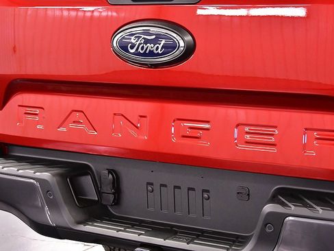 New 2025 Ford Ranger XLT w/ FX4 Off-Road Package image 12