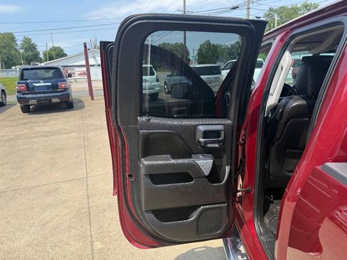 Used 2015 Chevrolet Silverado 1500 LTZ AWD/4WD image 12