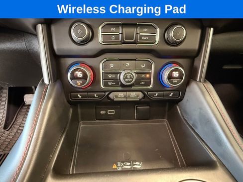 Used 2023 Chevrolet Tahoe RST AWD/4WD image 38