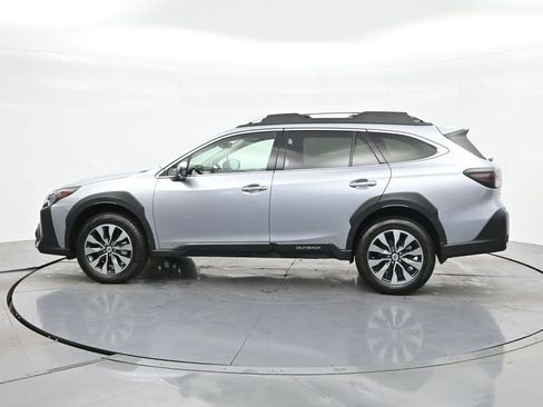 Used 2024 Subaru Outback Touring XT AWD/4WD image 8