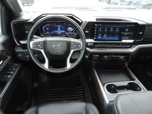 Used 2024 Chevrolet Silverado 2500 LT w/ Z71 Sport Edition AWD/4WD image 25