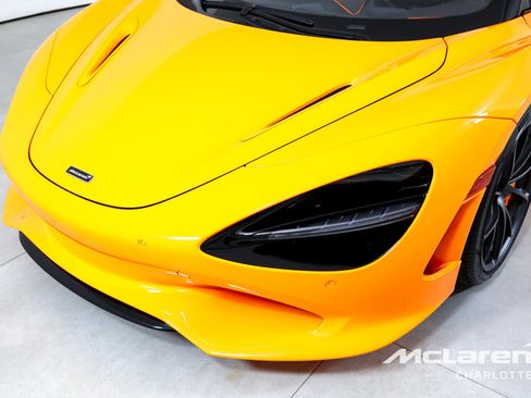 New 2026 McLaren 750S Spider image 29