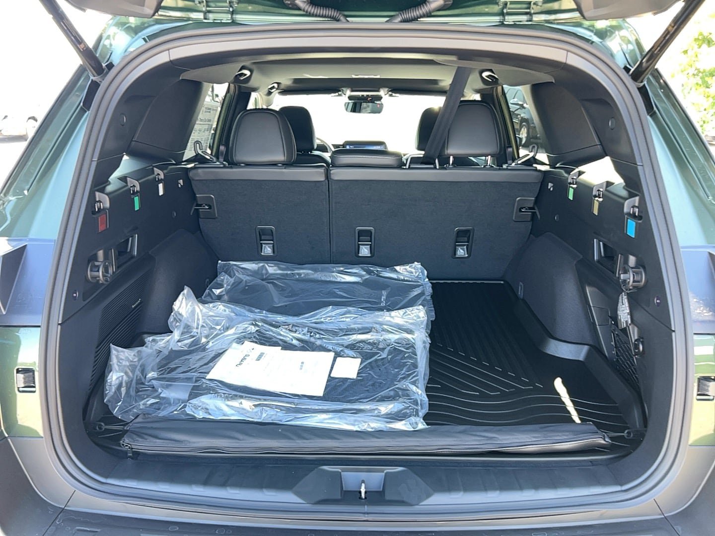 New 2026 Subaru Outback Limited w/ Premium/Limited Package AWD/4WD image 5