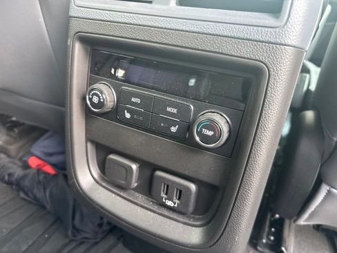 Used 2019 Buick Envision Essence FWD image 8