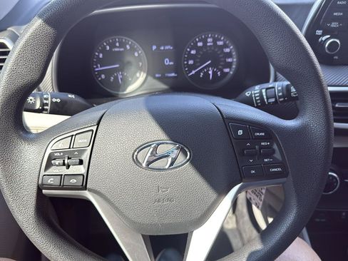Used 2019 Hyundai Tucson SE w/ Cargo Package AWD/4WD image 13