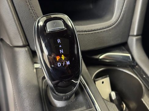 Used 2024 Cadillac XT6 Luxury w/ LPO, Floor Liner Package FWD image 42