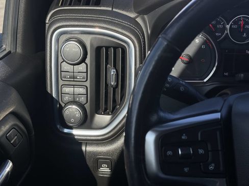 Used 2021 Chevrolet Silverado 1500 RST image 19