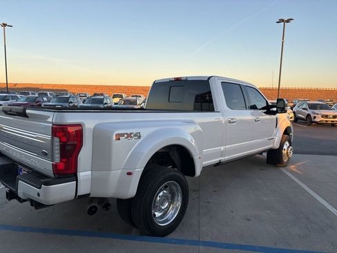 Used 2018 Ford F450 Limited image 6