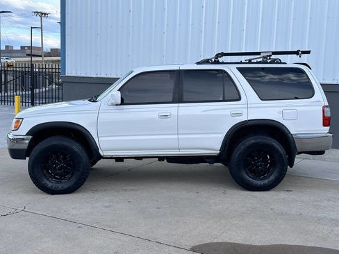 Used 1998 Toyota 4Runner SR5 image 9
