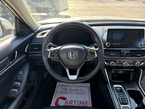 Used 2019 Honda Accord Touring image 15