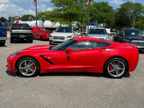 Used 2015 Chevrolet Corvette Stingray Coupe w/ Battery Protection Package RWD image 8