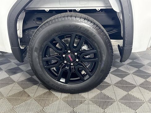Certified 2024 GMC Sierra 1500 Elevation AWD/4WD image 30