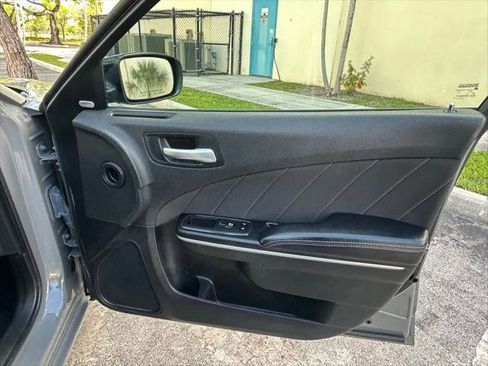 Certified 2023 Dodge Charger SXT RWD image 28