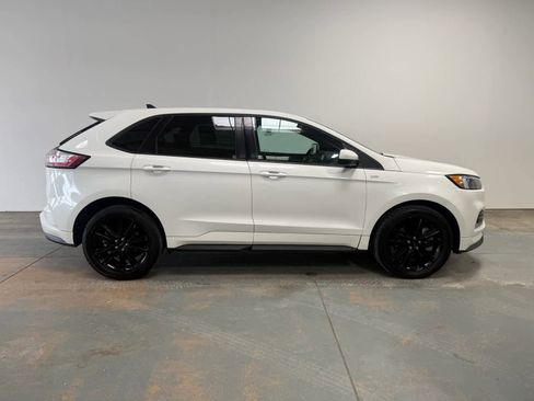 Used 2022 Ford Edge ST-Line w/ Class II Trailer Tow Package image 6