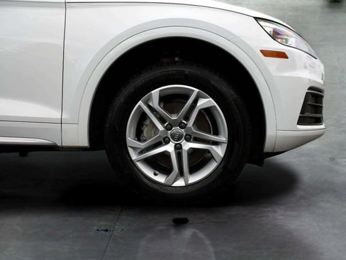 Used 2019 Audi Q5 2.0T Premium AWD/4WD image 9