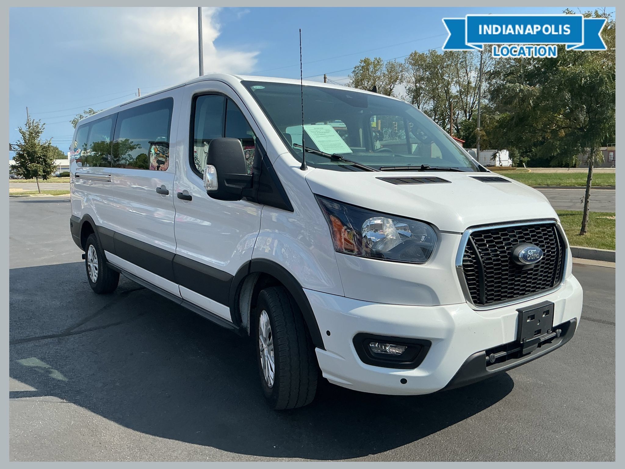 Used 2024 Ford Transit 350 XLT RWD image 1