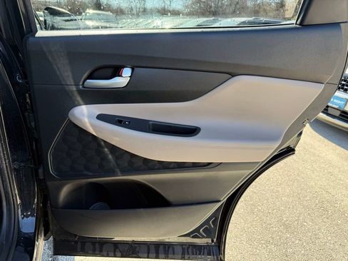 Used 2023 Hyundai Santa Fe SE image 14