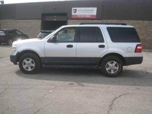 Used 2012 Ford Expedition XL w/ HD Trailer Tow Pkg AWD/4WD image 8