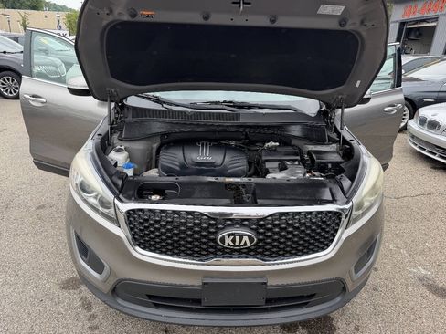 Used 2016 Kia Sorento LX AWD/4WD image 20