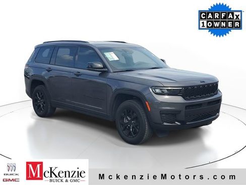 Used 2024 Jeep Grand Cherokee L Altitude RWD image 1