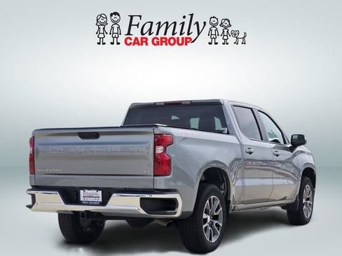 Used 2024 Chevrolet Silverado 1500 LT AWD/4WD image 4