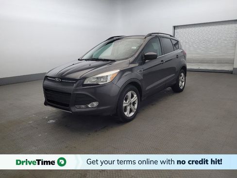 Used 2015 Ford Escape SE w/ Equipment Group 201A AWD/4WD image 1