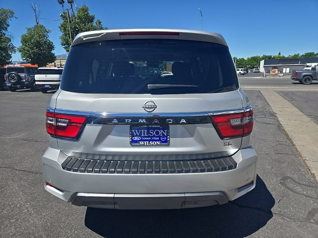Used 2024 Nissan Armada SL w/ Captain's Chairs Package AWD/4WD image 6