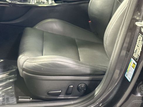 Used 2019 Kia Stinger Premium image 12