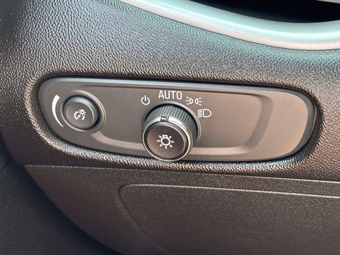 Used 2024 Chevrolet Malibu LT FWD image 32