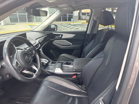 Used 2024 Acura MDX FWD w/ Technology Package image 8