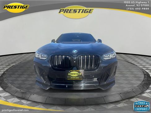 Used 2022 BMW X4 xDrive30i w/ M Sport Package image 2