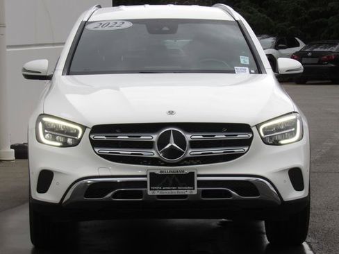 Used 2022 Mercedes-Benz GLC 300 4MATIC image 3