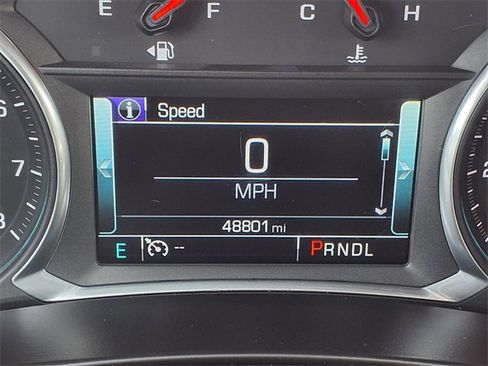 Used 2018 Chevrolet Equinox Premier image 19