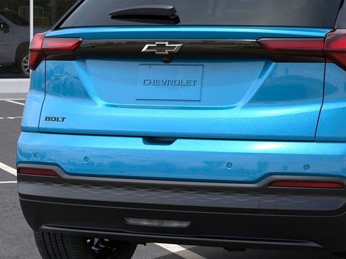 New 2027 Chevrolet Bolt LT w/ Comfort Package FWD image 14