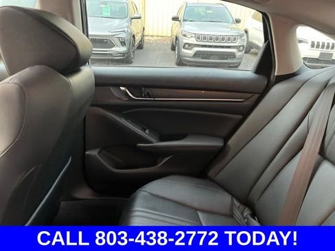 Used 2022 Honda Accord Touring image 15