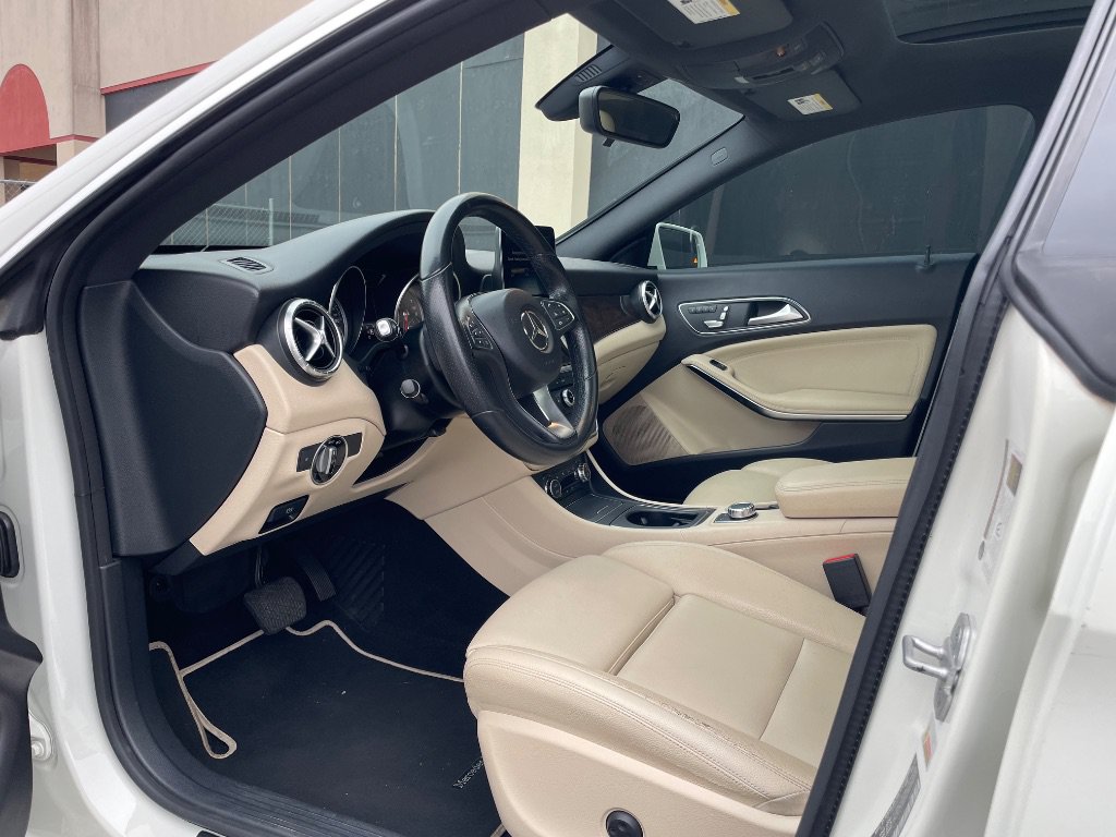 Used 2018 Mercedes-Benz CLA 250 image 2