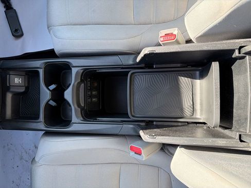 Used 2018 Honda CR-V EX image 33