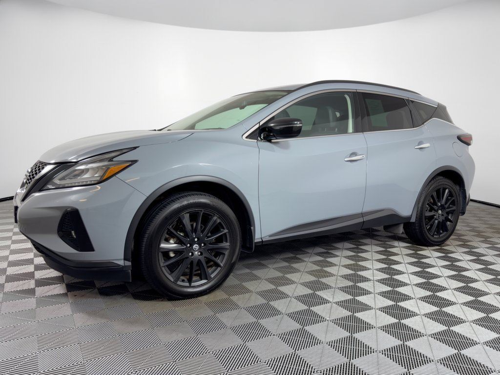 Used 2022 Nissan Murano SV w/ SV Midnight Edition Package FWD image 2
