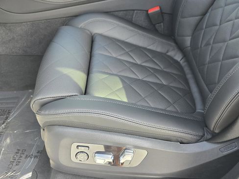 New 2026 BMW X5 xDrive40i w/ M Sport Package image 18