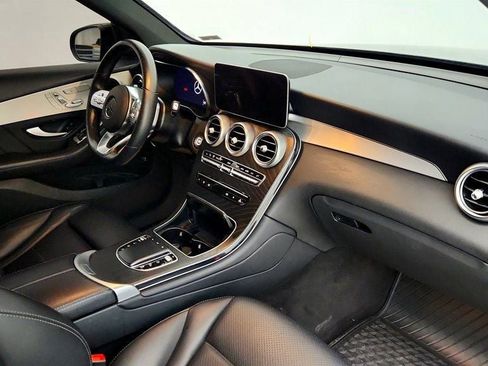 Used 2022 Mercedes-Benz GLC 300 image 25