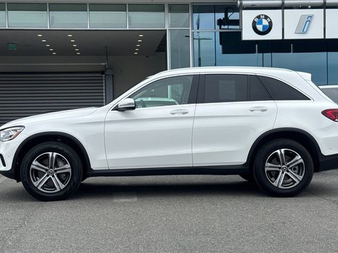 Used 2022 Mercedes-Benz GLC 300 4MATIC image 2