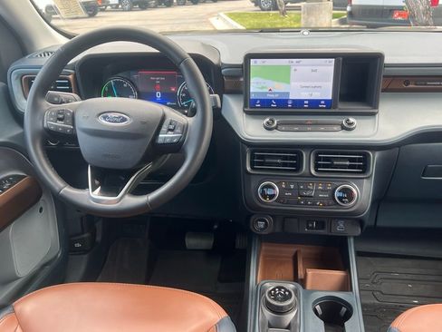 Used 2024 Ford Maverick Lariat FWD image 22