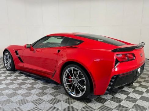 Used 2019 Chevrolet Corvette Grand Sport RWD image 4