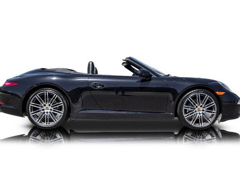Used 2015 Porsche 911 Carrera RWD image 2