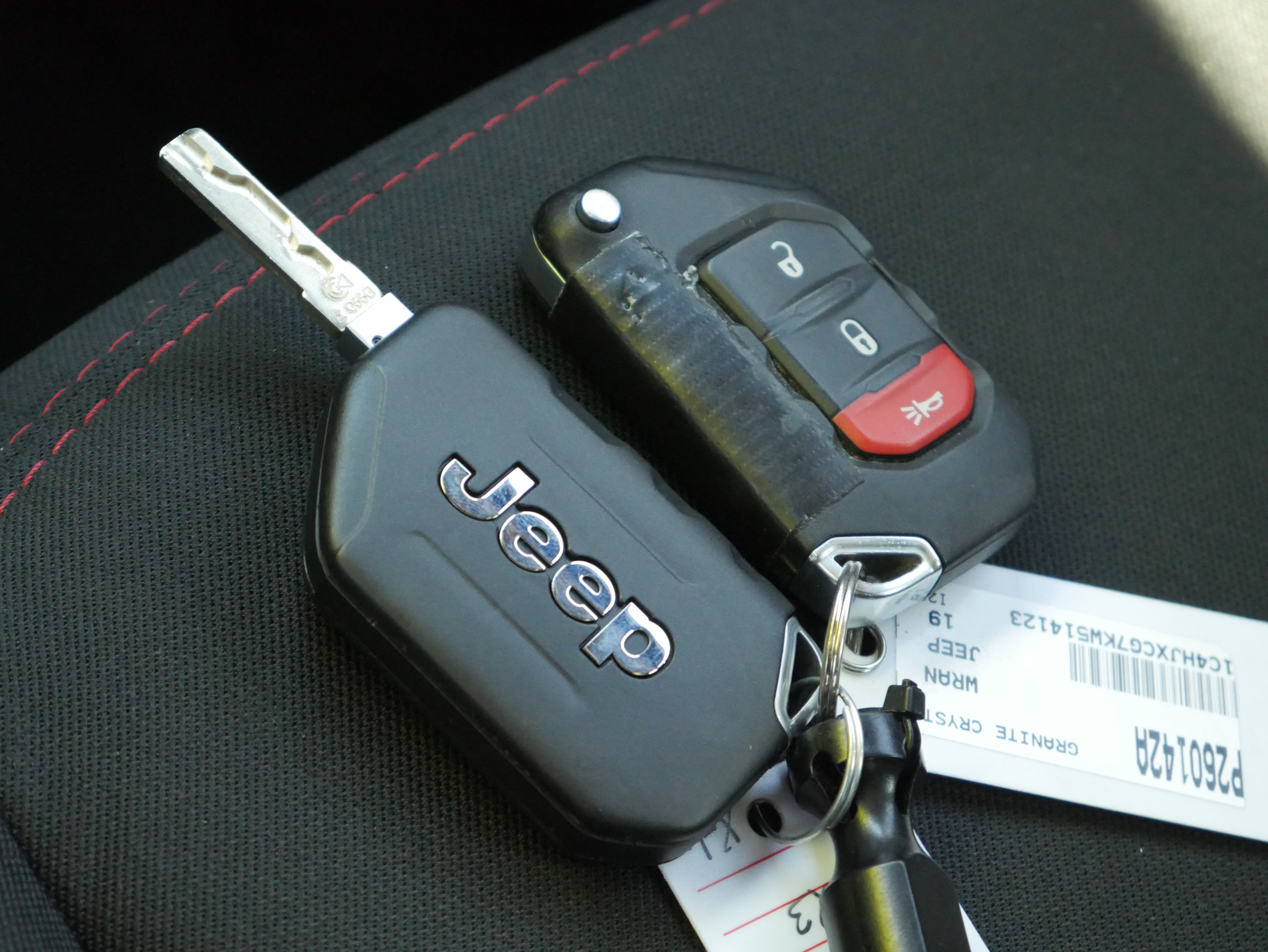 Used 2019 Jeep Wrangler Rubicon AWD/4WD image 32