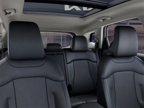 Certified 2026 Kia Sportage EX w/ EX Panorama Roof Package image 27