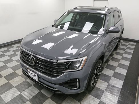 New 2026 Volkswagen Atlas SEL Premium R-Line AWD/4WD image 6