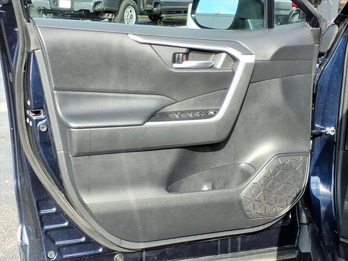 Used 2024 Toyota RAV4 XLE image 4